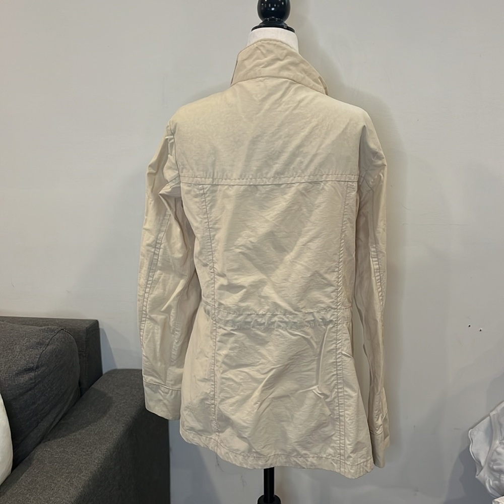 Light Columbia Jacket - Picture 5 of 6